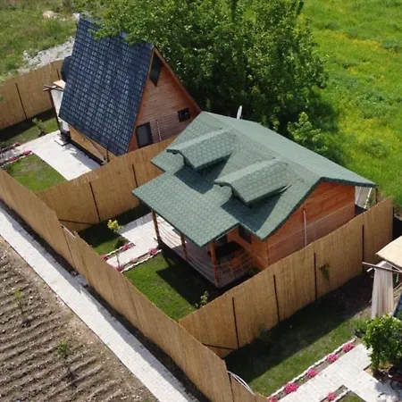 Refreshing Wooden House Close To The Beach Surrounded By Nature With Jacuzzi And Backyard In Ciftlik Holiday home